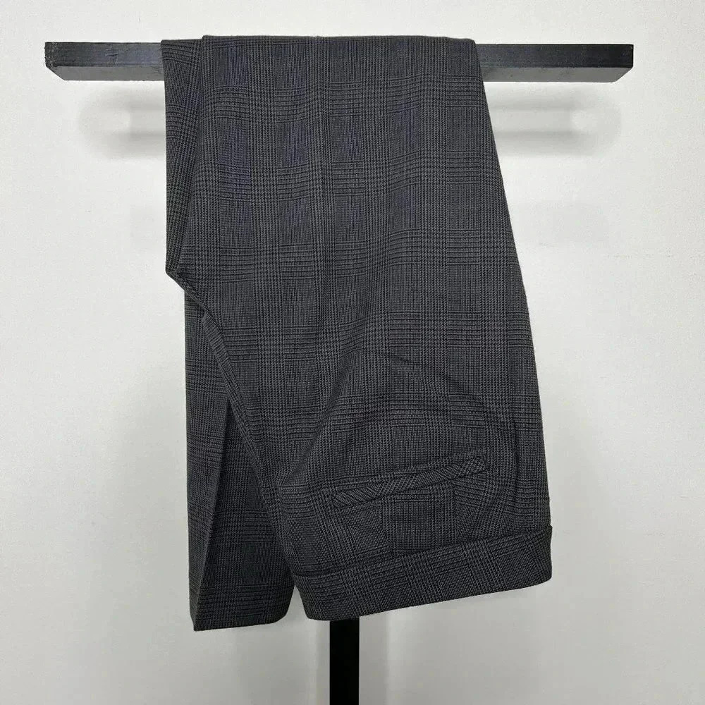 NWOT BRITISH KHAKI Plaid Dress Pants - Zipper Pockets - 6 - Mid-Rise -Office